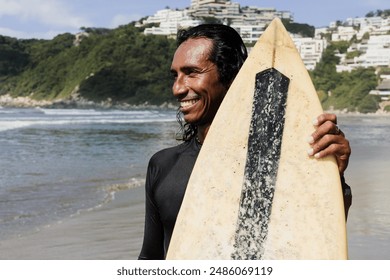 CCTV5今晚亚冠焦点战直播：中超球队能否客场逆转晋级？